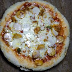A picture of Deep Pan Pizza.