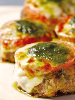 羅勒醬汁漢堡排 的食譜成品照片