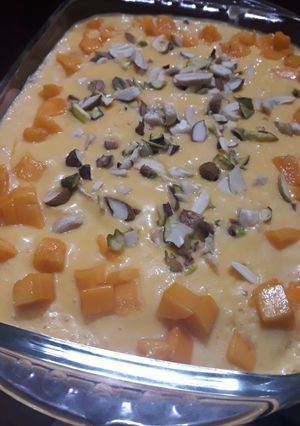 A picture of Mango malai roll.