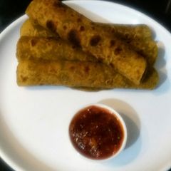 A picture of Lauki paratha.