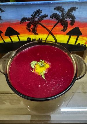 A picture of Beetroot Soup.