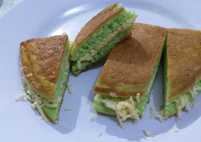 Bagaimana Menyiapkan Easy Martabak Pandan Keju Keto yang Sempurna
