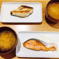 A picture of Grilled fish and miso soup<Japan>.