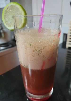 A picture of O brown mocktail.