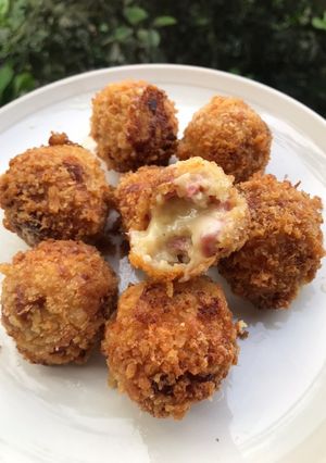 Foto resep Brulee Bomb / Bitterballen