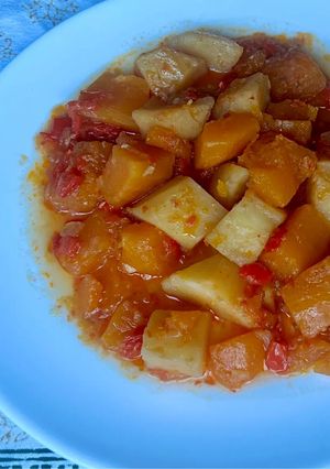 Una foto de Guisat de patates amb carbassa estil Múrcia