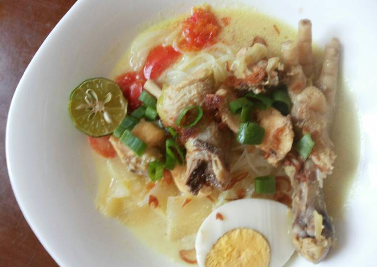 Langkah Mudah untuk Menyiapkan Soto ayam santan yang Bikin Ngiler