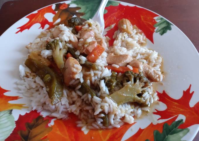 orange and cashew chicken stir fry