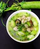 Canh Mướp Hương Nấu Thịt Viên