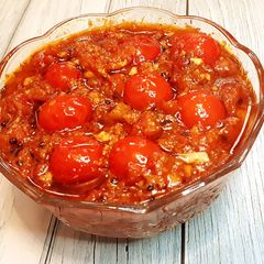Tomato Chutney (Kasaundi) A picture of Tomato Chutney (Kasaundi).