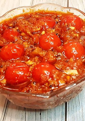 A picture of Tomato Chutney (Kasaundi).