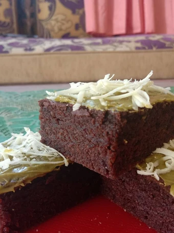 Langkah Gampang Menyiapkan Resep Brownies panggang tanpa telur dengan takaran sendok dan otang yang Menggugah Selera Anti Ribet, Uenak Banget