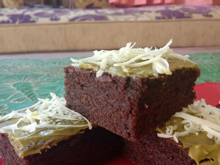 Langkah Gampang Menyiapkan Resep Brownies panggang tanpa telur dengan takaran sendok dan otang yang Menggugah Selera Anti Ribet, Uenak Banget