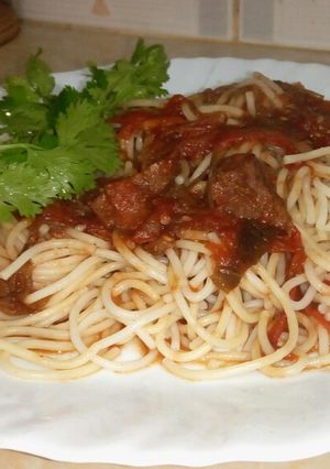 A picture of Beef Stew & Spaghetti.