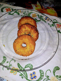 A picture of Chicken doughnuts.