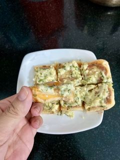 Hình của món Bánh mì phô mai tỏi.