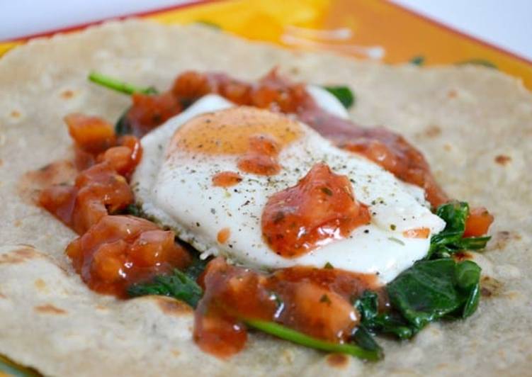 Egg, Spinach & Salsa Breakfast Tortillas