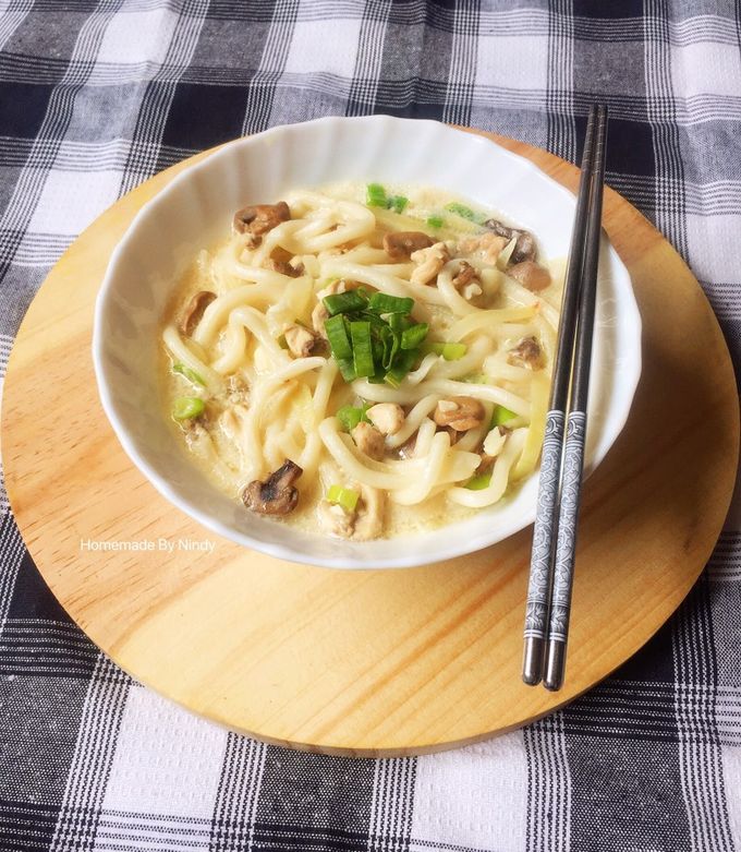 Foto resep Mie Udon Ayam Jamur Kuah Creamy