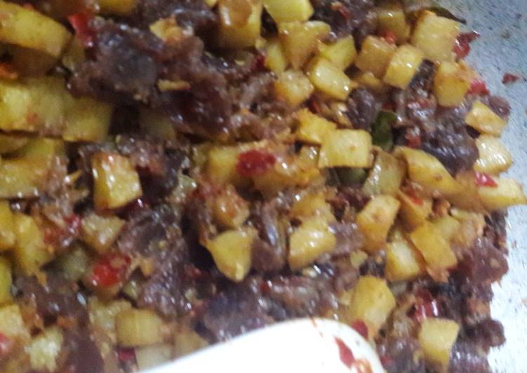 Kentang dendeng balado #bikinramadanberkesan