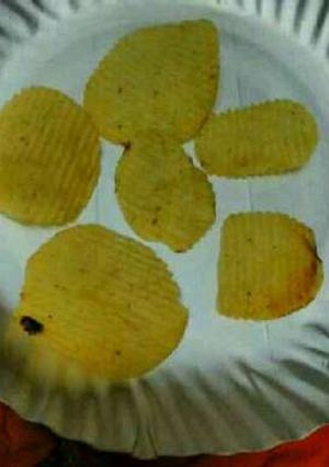 A picture of Crispy Potatoes Chips.