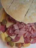 Picada criolla en pan de campo 🫓
