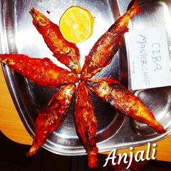 A picture of Sardine fish fry.