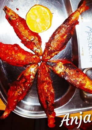 A picture of Sardine fish fry.
