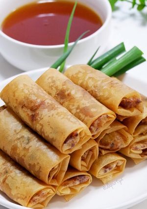 Foto resep Lumpia Semarang & Saos Pelengkapnya