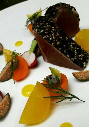 A picture of Black and white Tuna steak.