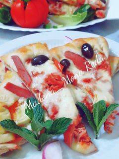 صورة لوصفة بيتزا سهلة وسريعه🍕🍕