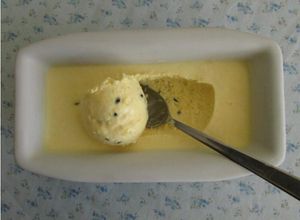 Una foto de Helado de maracuyá casero y light! 