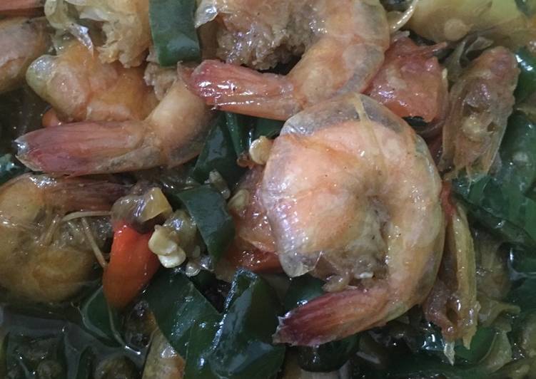 Resep Udang Kecap Cabe Ijo Ala Anak Kost yang Lezat