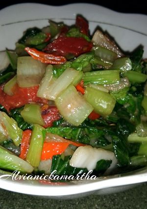 Foto resep 33. Tumis Sawi Putih Dan Sawi Hijau