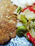 Milanesas de pollo al horno con habas salteadas 🥰