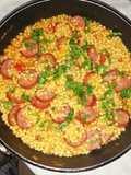 Cous-cous cu legume și cârnăciori
