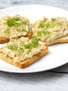 Tojásos tonhalkrém recept fotója