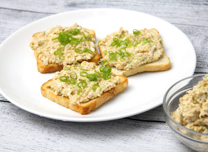 Tojásos tonhalkrém recept fotója