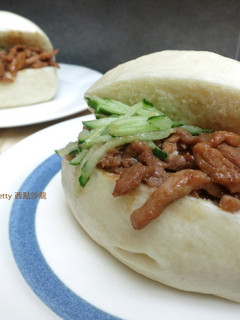 京醬肉絲夾饅頭 的食譜成品照片