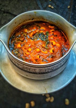 A picture of Lobia masala.