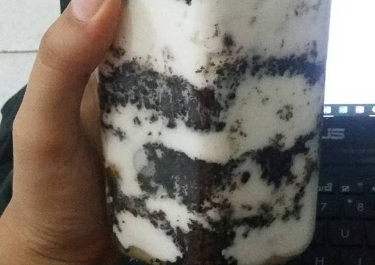Cara Buat Oreo Cake In Jar sederhana dan enak