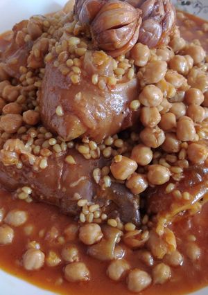 A picture of Cow Feet with Chickpeas and Wheat.