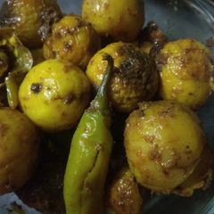 A picture of Fried Amla.