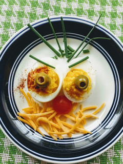 🎃萬聖舞會開胃菜【惡魔蛋】 的食譜成品照片