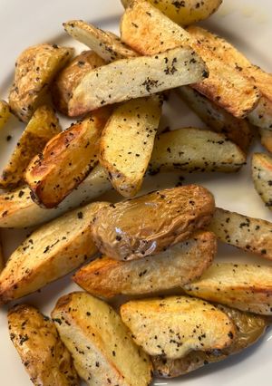 Una foto de Patatas trufadas en la airfryer 🥔🍟