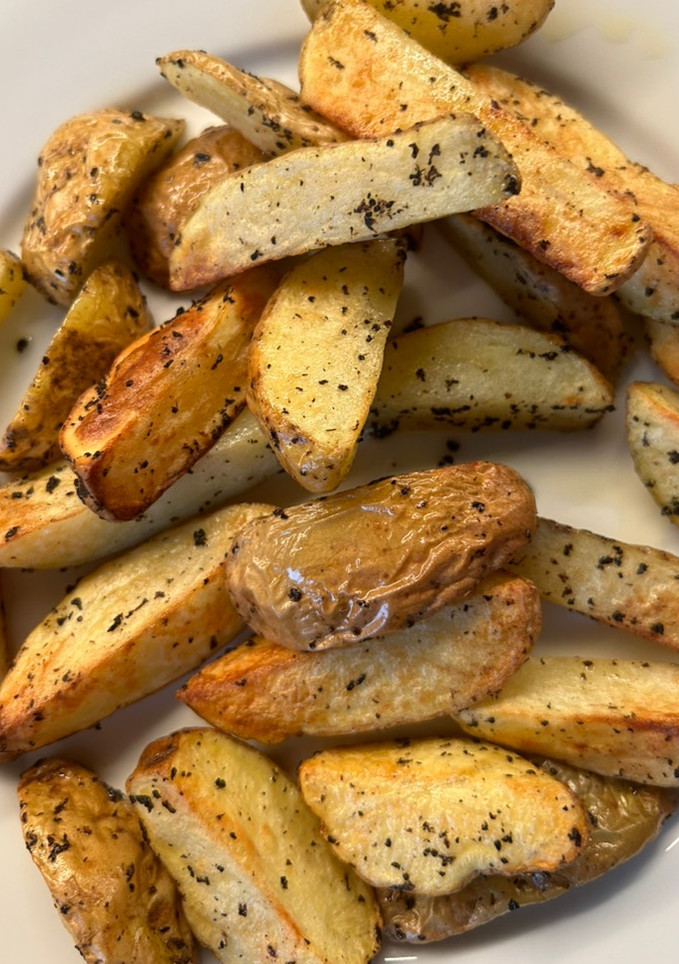 Una foto de Patatas trufadas en la airfryer 🥔🍟