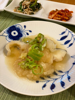 Gambar Japanese style codfish with grated white radish - Tara no Oroshi ni (鱈のおろし煮) 🇯🇵