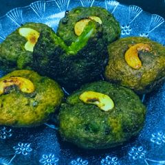 A picture of Hara Bhara kabab.