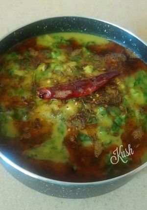 A picture of Palak Dal.