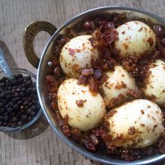 A picture of முட்டை மிளகு வருவல்.