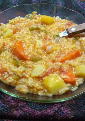 Una foto de Guiso de arroz de mamá